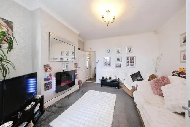 Lime Avenue, Sutton-in-ashfield, NG17, photo 3