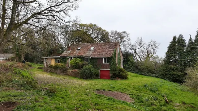 Cowpitts Lane, Ringwood, Hampshire, BH24 3JX, photo 1