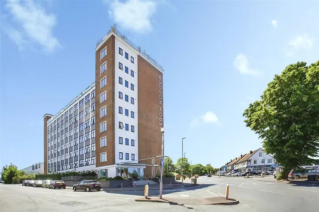 Photo 3 — Stafford Road, Croydon, CR0