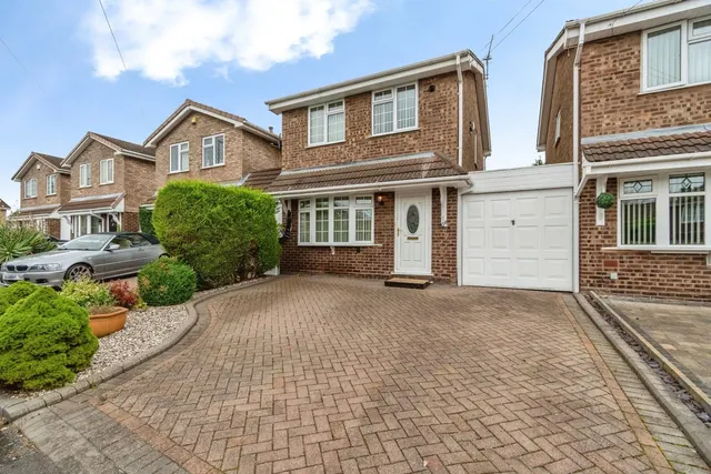 Glamis Road, Willenhall, WV12, photo 1
