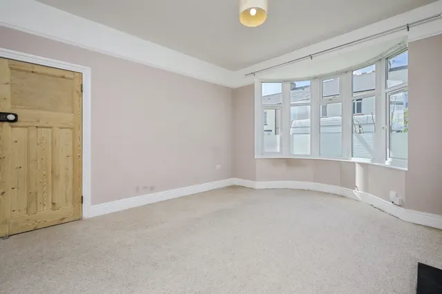 Pennycross Park Road, Plymouth, PL2, photo 3
