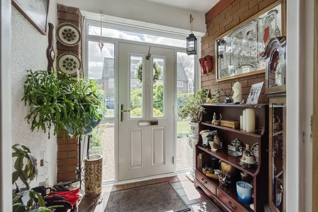 Nightingale Road, Blackrod, BL6, photo 3