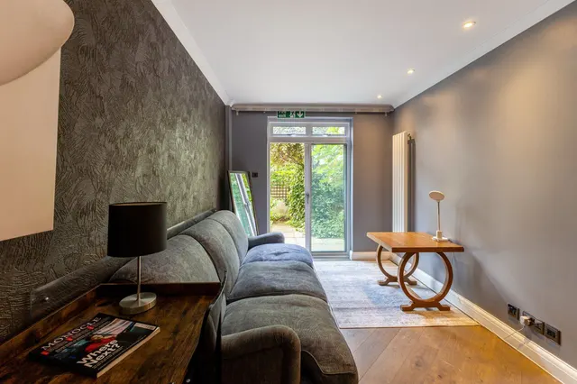 Photo 2 — Brymon Court, Montagu Square, W1H 2LH