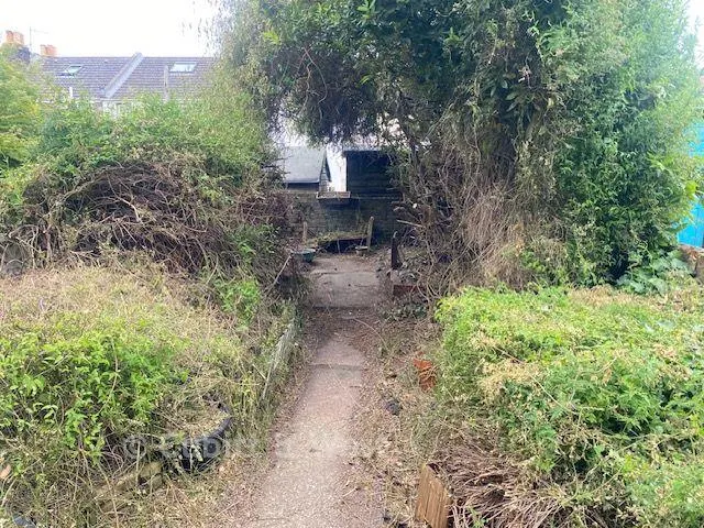 Velder Avenue, Southsea, PO4, photo 2