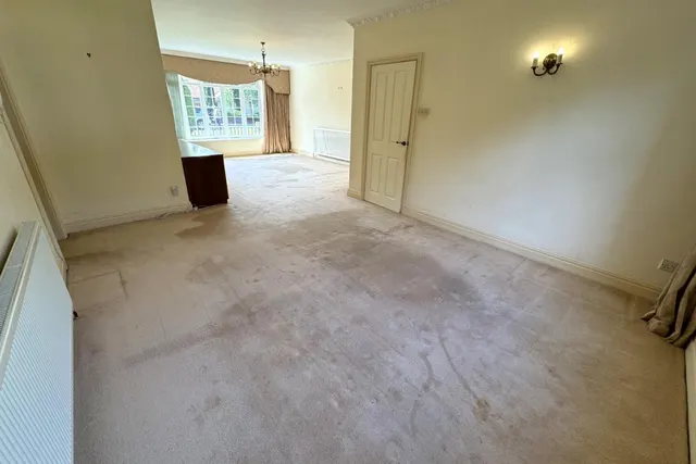 Sandmoor Chase, Alwoodley, LS17, photo 2