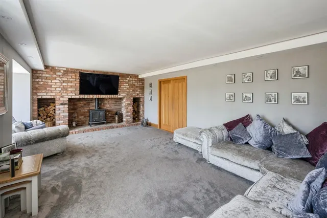 Brigg Road, Messingham, DN17, photo 2