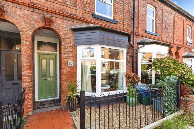 Gladstone Avenue, Chester, CH1, photo 1