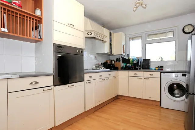 Welbourne PETERBOROUGH, PE4, photo 2