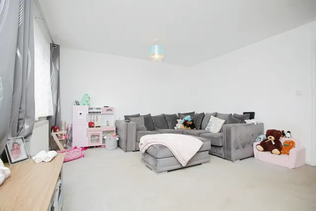 The Stour, Daventry, NN11, photo 2