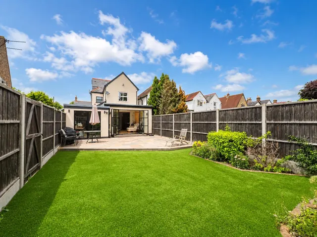 Eastfield Road, Burnham, SL1, photo 1