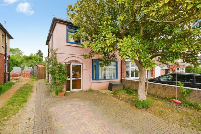 Swinbourne Road, Littlemore, Oxford, photo 1