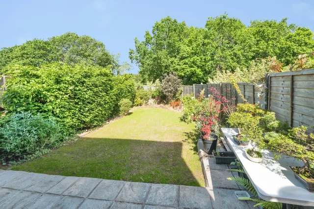Coopers Mews, Neath Hill, MK14, photo 2