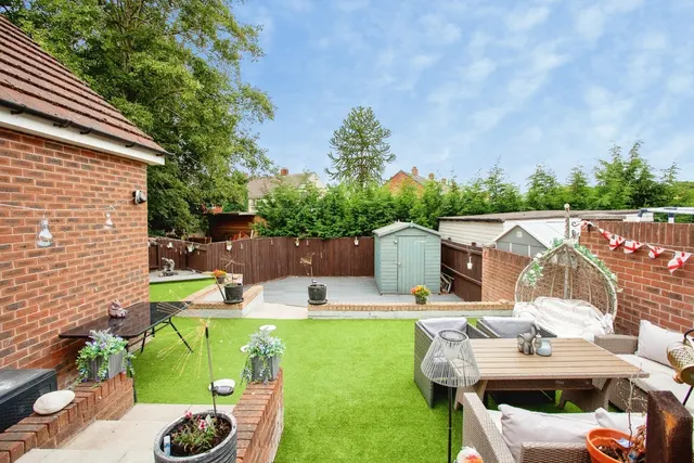 Photo 3 — Scotsman Drive, DONCASTER, South Yorkshire, DN5