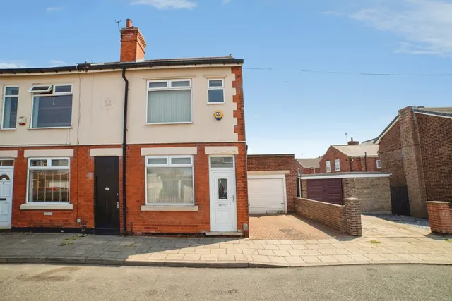 Bath Street, Sutton-in-Ashfield, Nottinghamshire, NG17, photo 1