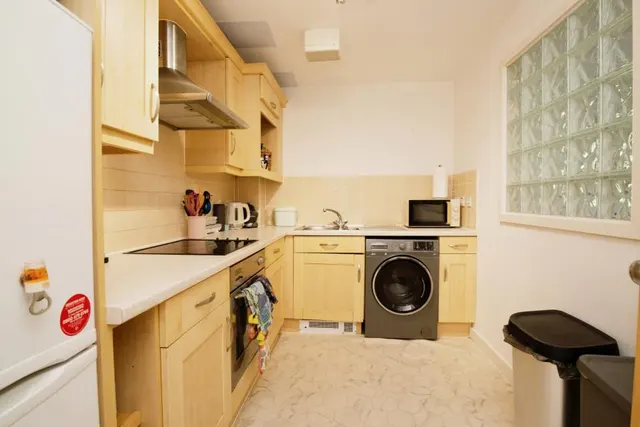Longueil Close, Caerdydd, CF10, photo 3