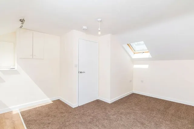 Photo 2 — The Hill, Northfleet, Kent, DA11