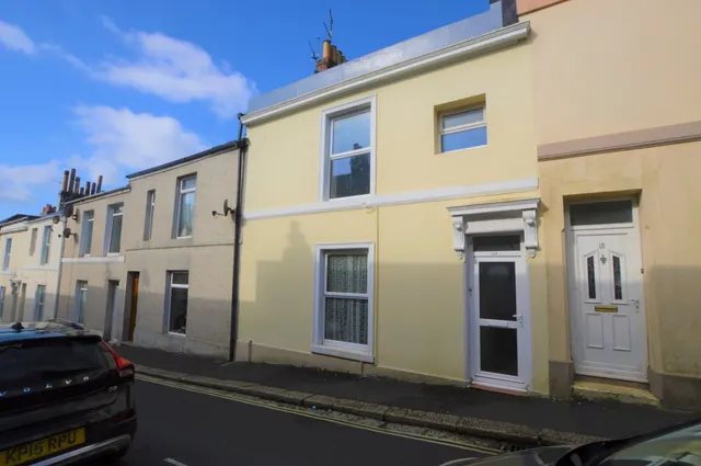 Chedworth Street, Plymouth, Devon, PL4