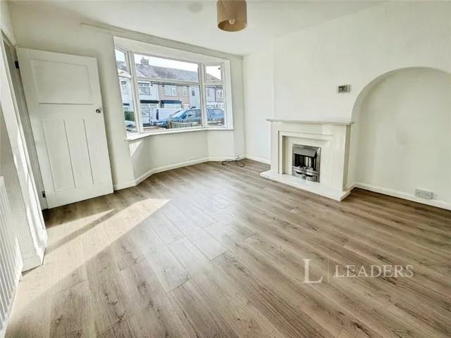 Eastcotes, Coventry, CV4, photo 3