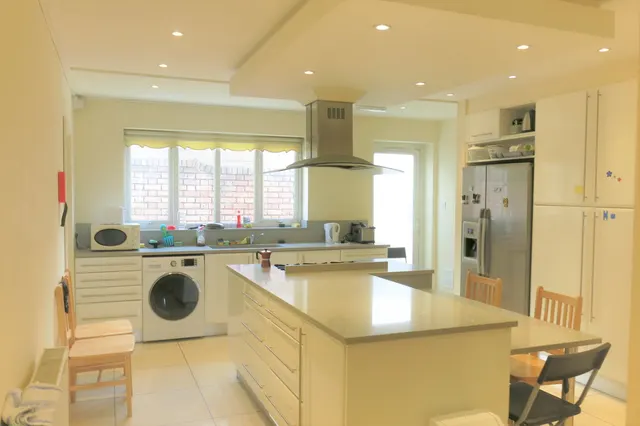 Leeside Crescent, Temple Fortune, Golders Green NW11, photo 1