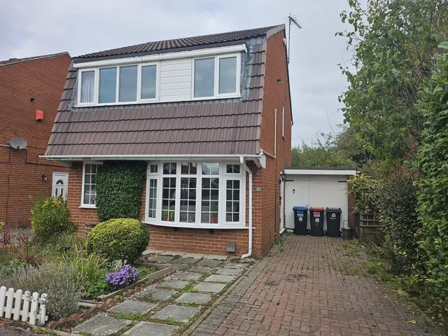 Church Hall Close, CHESTER, photo 1