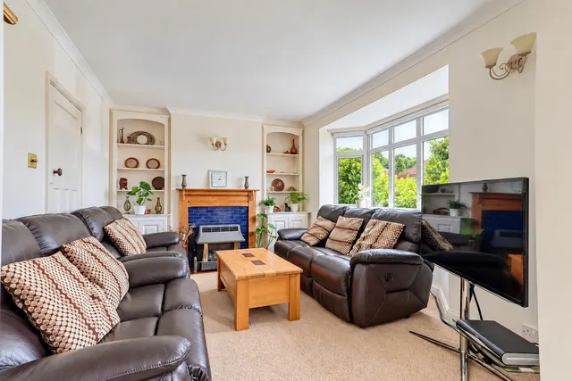 Philip Road, High Wycombe, HP13, photo 2