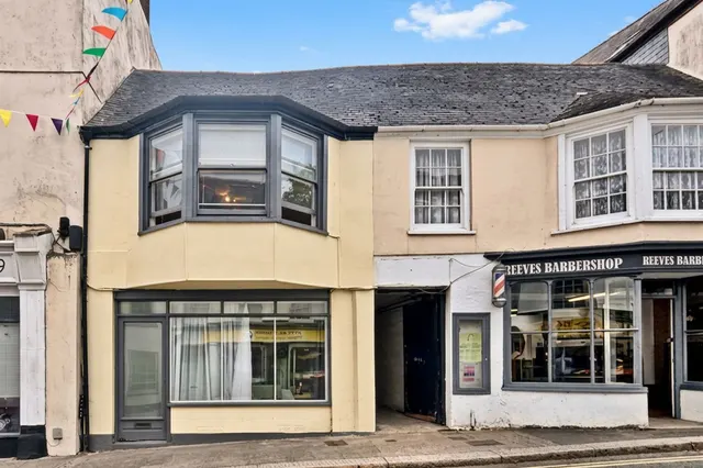 Higher Market Street, Penryn, TR10, photo 1