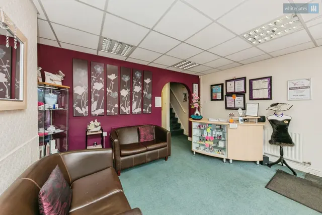 Nantwich Road, Crewe, CW2, photo 2