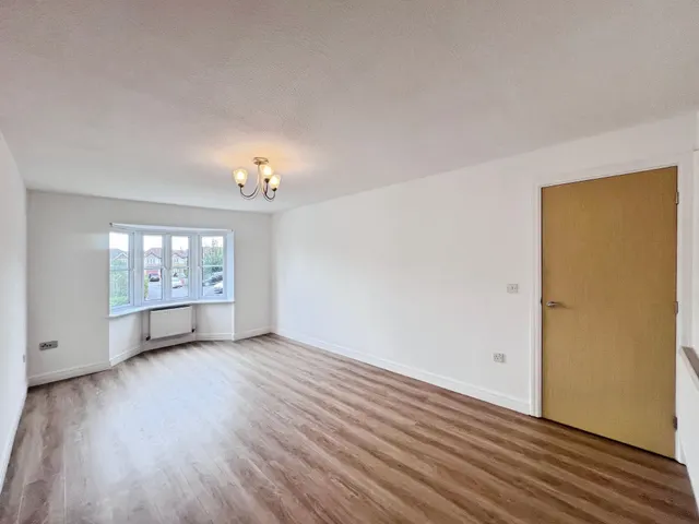 Bloomfield Close, Cheadle, photo 3