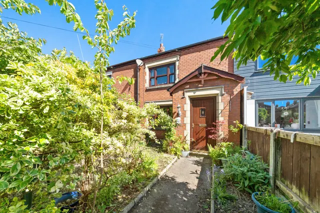 Village View, Leigh, WN7 2BT, photo 1