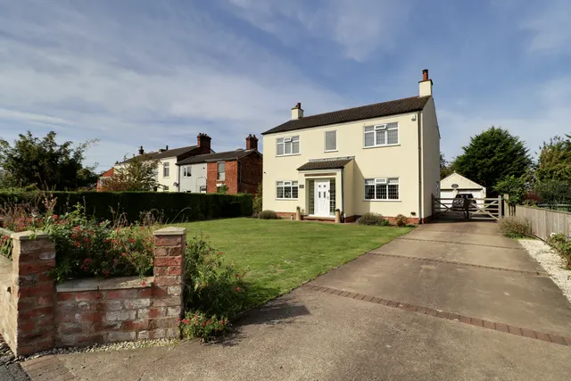 Station Road, Habrough, DN40, photo 1