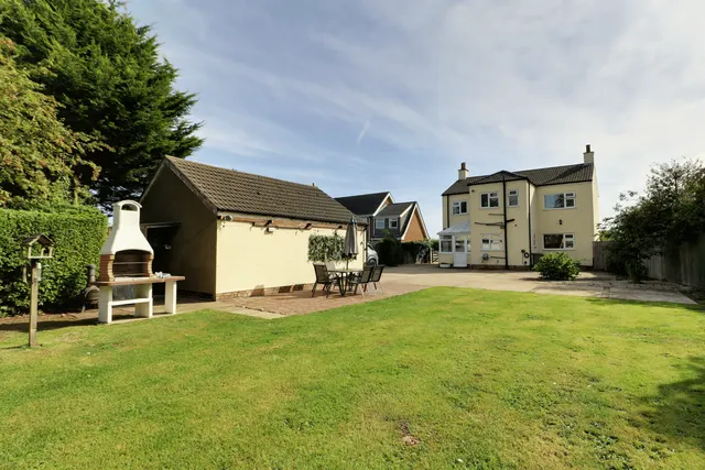 Station Road, Habrough, DN40, photo 2
