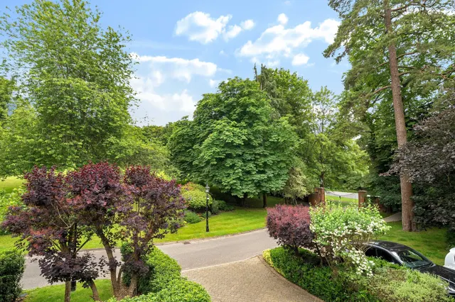Photo 3 — Amersham Road, Chalfont St. Giles, HP8