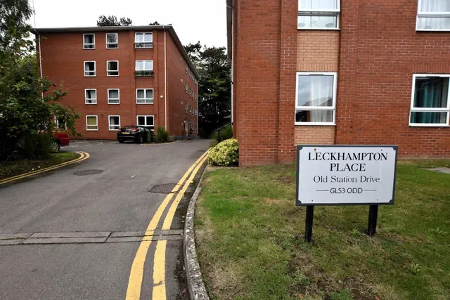 Leckhampton Place, Leckhampton, Cheltenham, photo 1