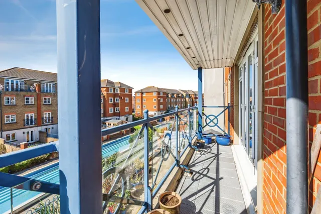 San Juan Court, Eastbourne, BN23, photo 1