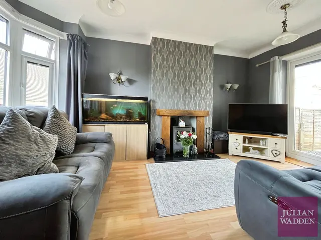 Kensington Road, Cheadle Heath, SK3, photo 2