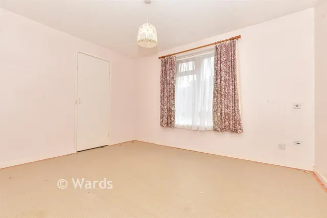 Leivers Road, Deal, CT14, photo 3