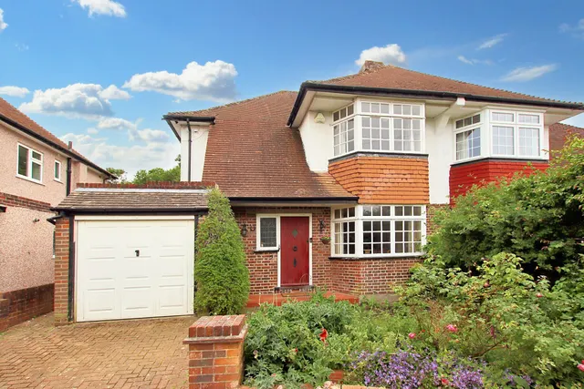 Popes Grove, Croydon, Croydon, CR0 8AX, photo 1
