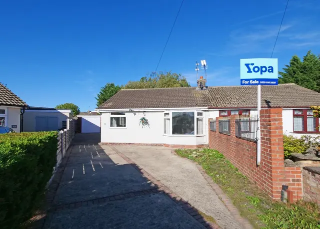 Cheviot Close, York, YO32, photo 1