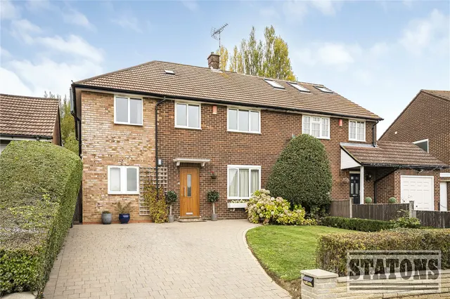 Bulls Lane, Welham Green, Herts, AL9 7NY, photo 1