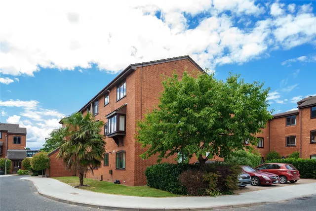 Bowman Mews, Southfields, London, SW18, photo 1