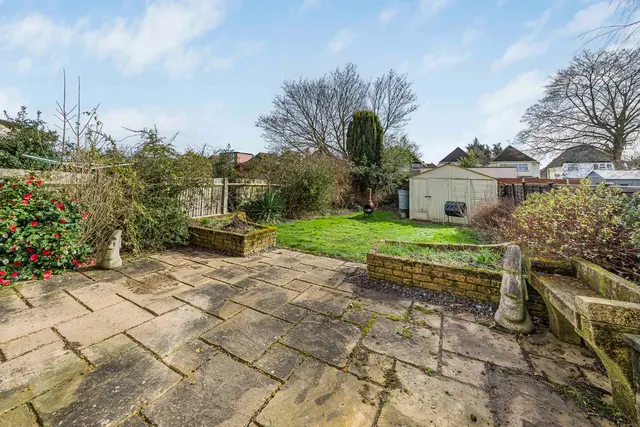 Photo 3 — East Mead, South Ruislip, HA4