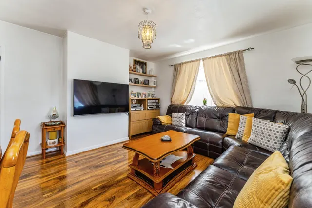 Fernside Avenue, London, NW7, photo 3