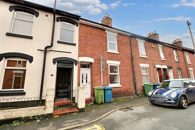 Albert Terrace, Stafford, photo 2