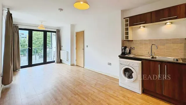 Montpellier Terrace, Cheltenham, GL50, photo 2
