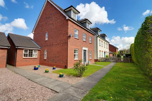 Hallams Drive, Nantwich, photo 1