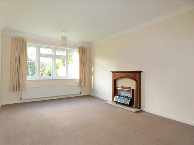 Tithewood Close, Hiltingbury, SO53, photo 2
