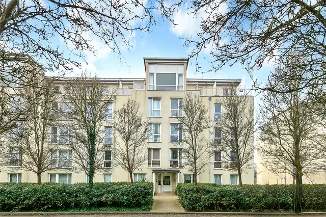 Melliss Avenue, Kew, TW9, photo 1