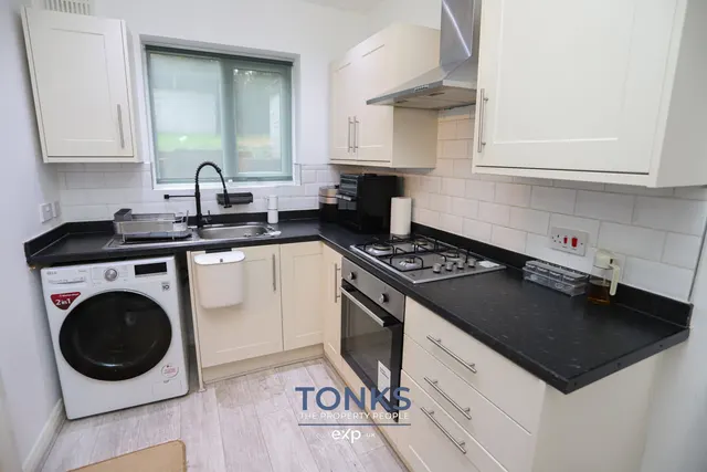 Stourdell Road, Halesowen, B63, photo 3