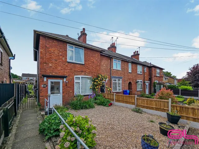 Woods Lane, Burton-On-Trent, DE15, photo 3