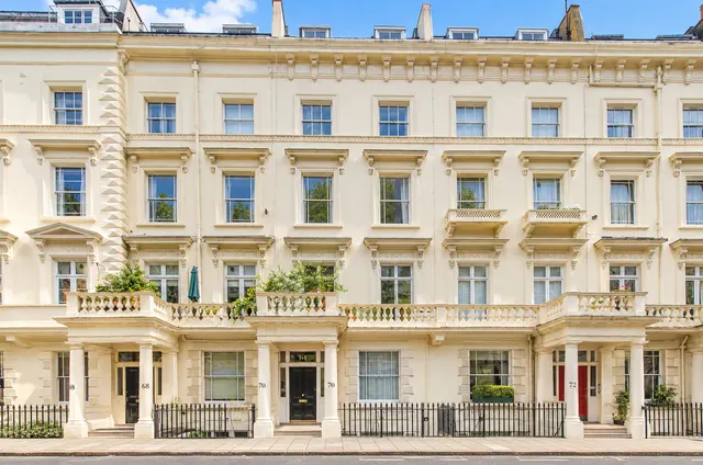 Gloucester Street, London, SW1V, photo 1